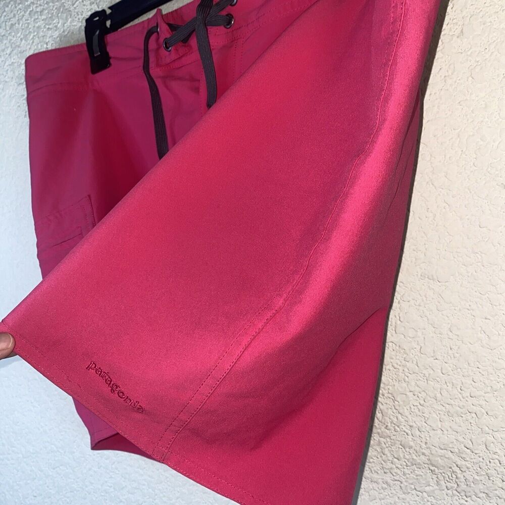 Patagonia shorts Wavefarer swim Athletic Board Surf 12 Pink surf beach pool pink - Picture 9 of 10